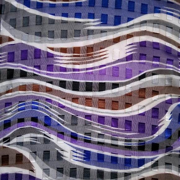 💜 Silky Striped Scarf #hundredsofscarves - Picture 3 of 5