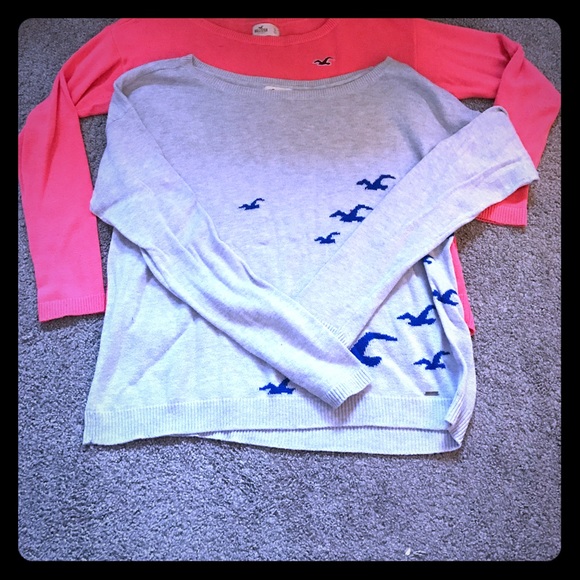 Hollister Sweaters - 2 Hollister Sweaters