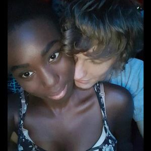 Meet your Posher, Charencia