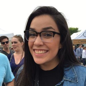 Meet your Posher, Daniela