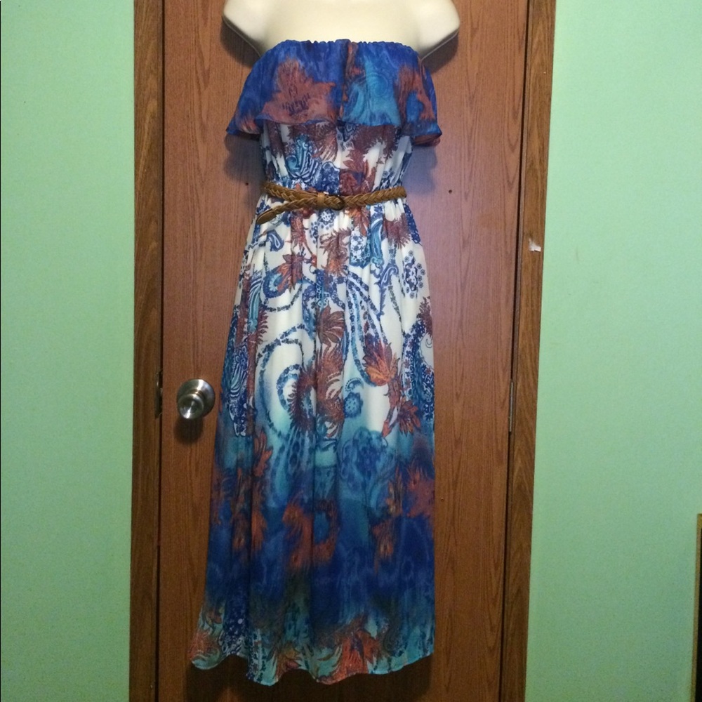 Adorable Strapless Dress