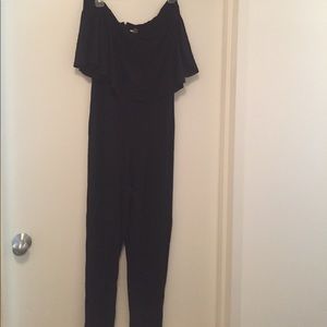 Black off the shoulder cotton jumpsuit