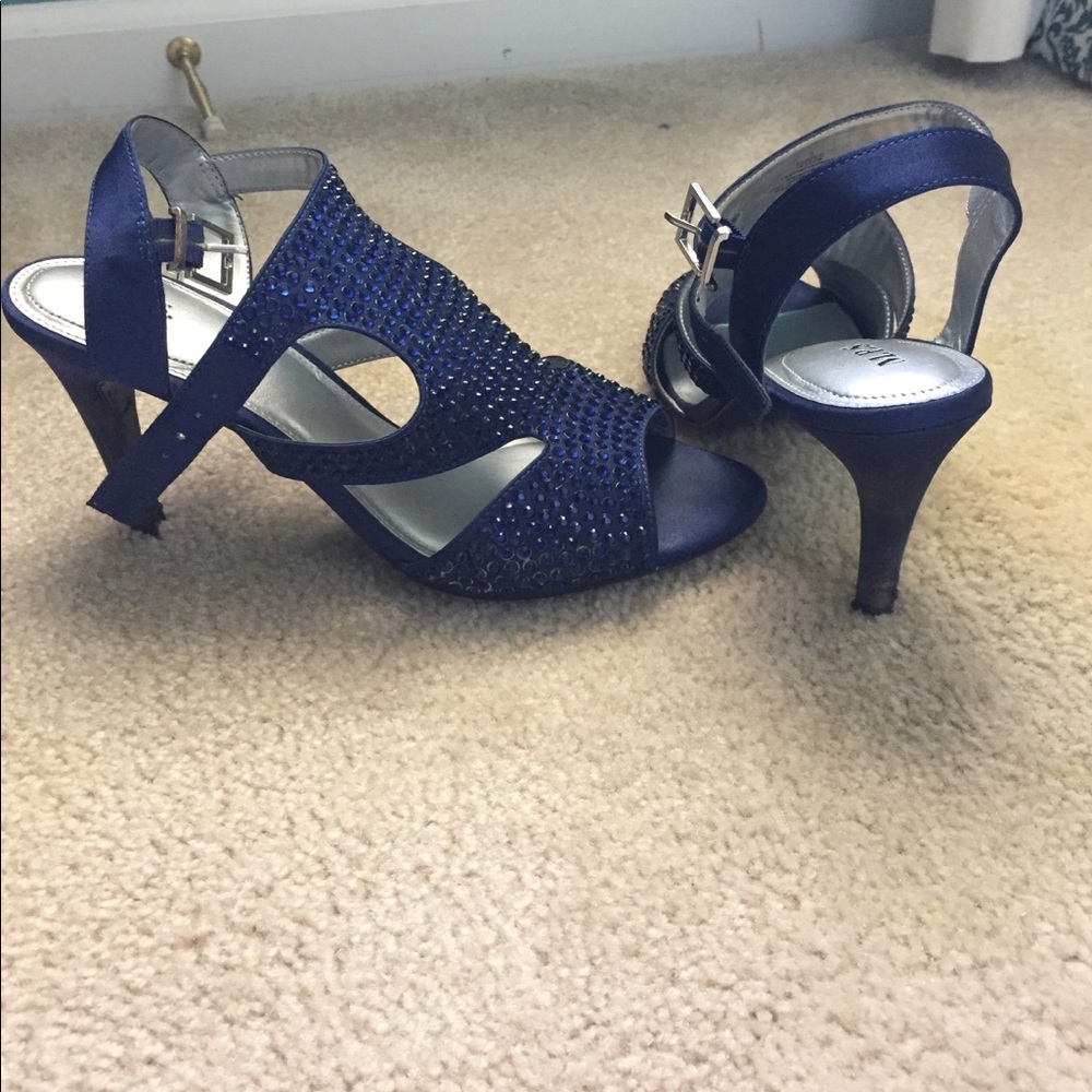 Blue heels with rhinestones