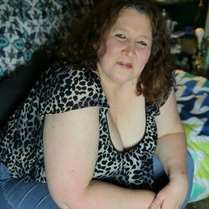 Meet your Posher, Suzanne