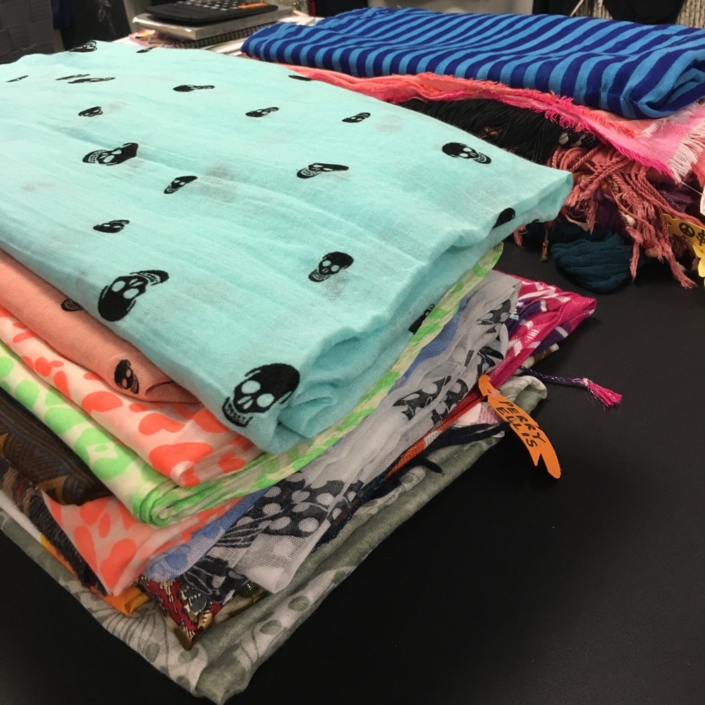 *** BEAUTIFUL SCARVES***