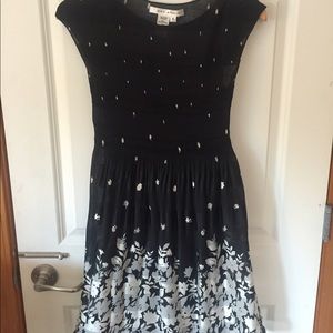 Cute Spring Dress by Max Studio!