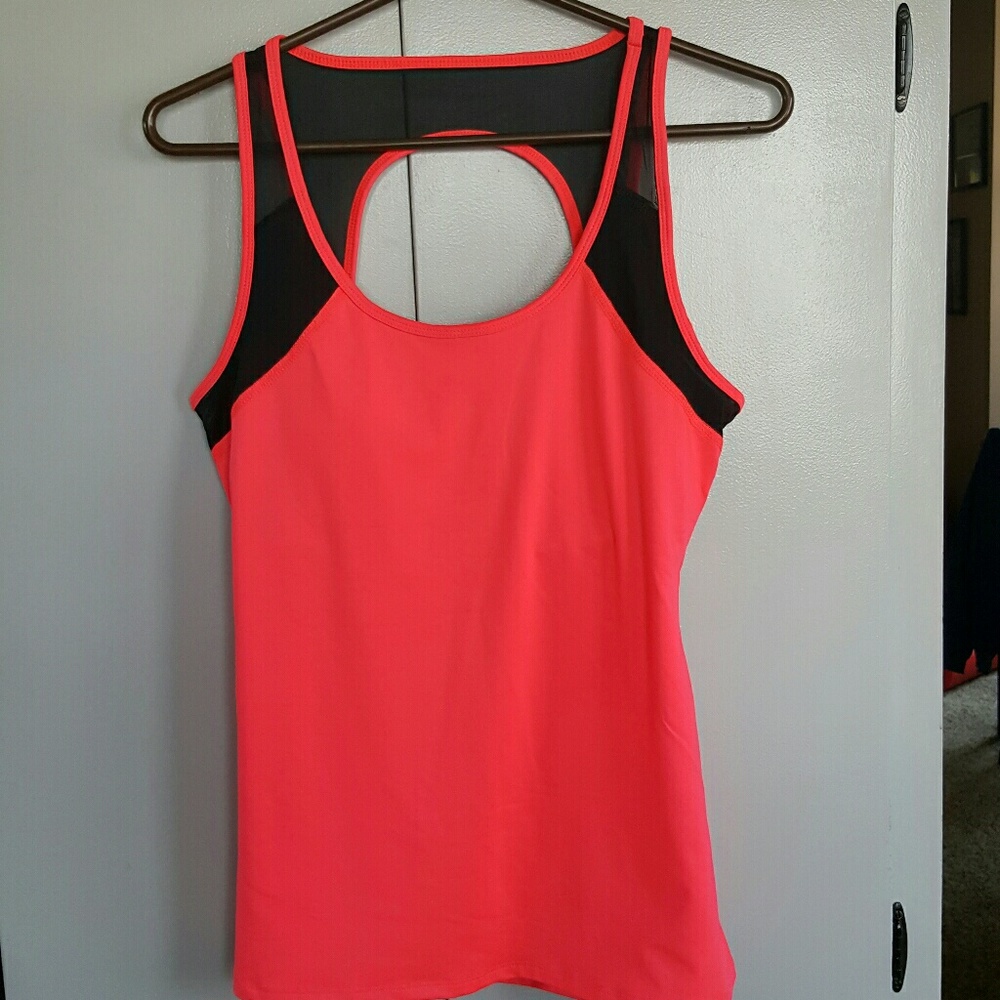 Fabletics Gulf Tank NWT