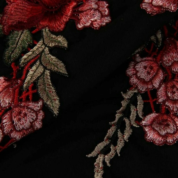 LAST ONE LARGE PRICE FIRM HP EMBROIDERED TIE TANK - Picture 4 of 5