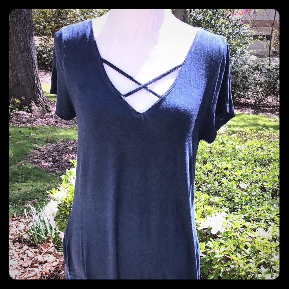 Dress comes in Navy or Grey, cross details,pockets