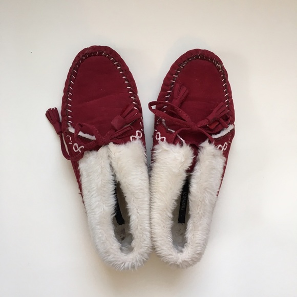 Forever 21 Shoes - Fuzzy moccasin slippers