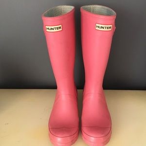 Hunter pink boots