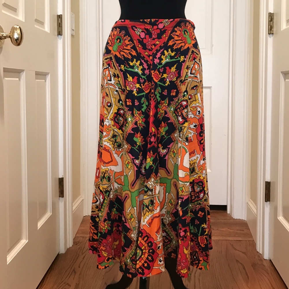 ‼️SOLD‼️ Vintage boho skirt 😍😍😍