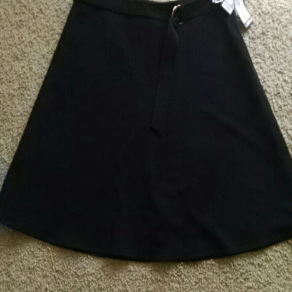 A-Line Belted Nine West skirt