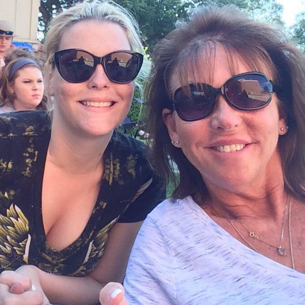 Meet your Posher, Jennifer