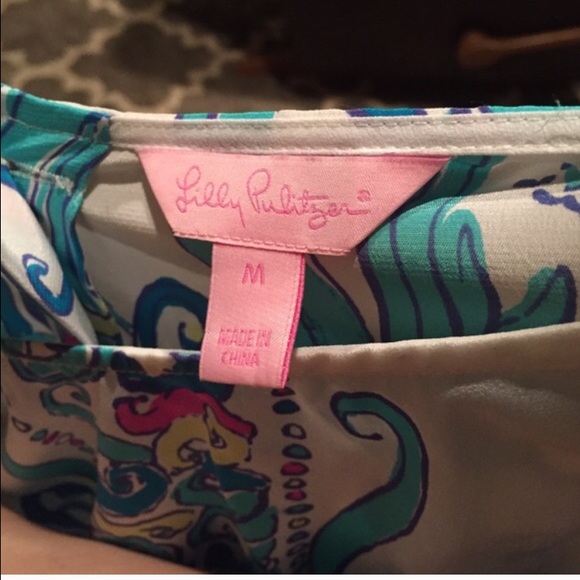 FINAL price drop: NWOT Lilly Pulitzer top - Picture 4 of 4