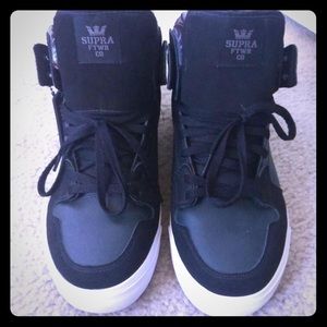 Black supra high top size 11