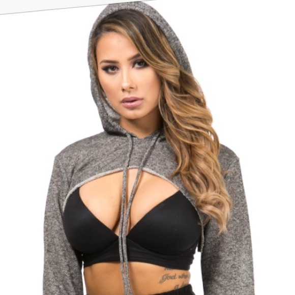 Crop hoodie - Picture 1 of 4