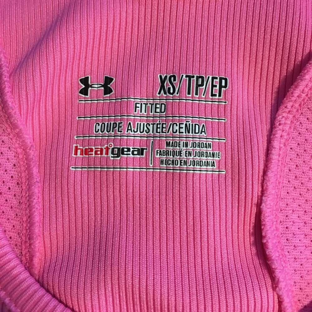 💗💗NWOT Under Armour tank💗💗 - Picture 3 of 4