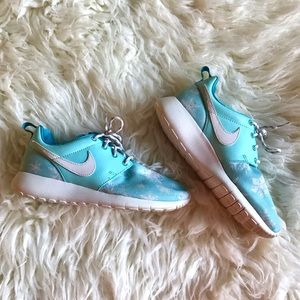baby blue roshes