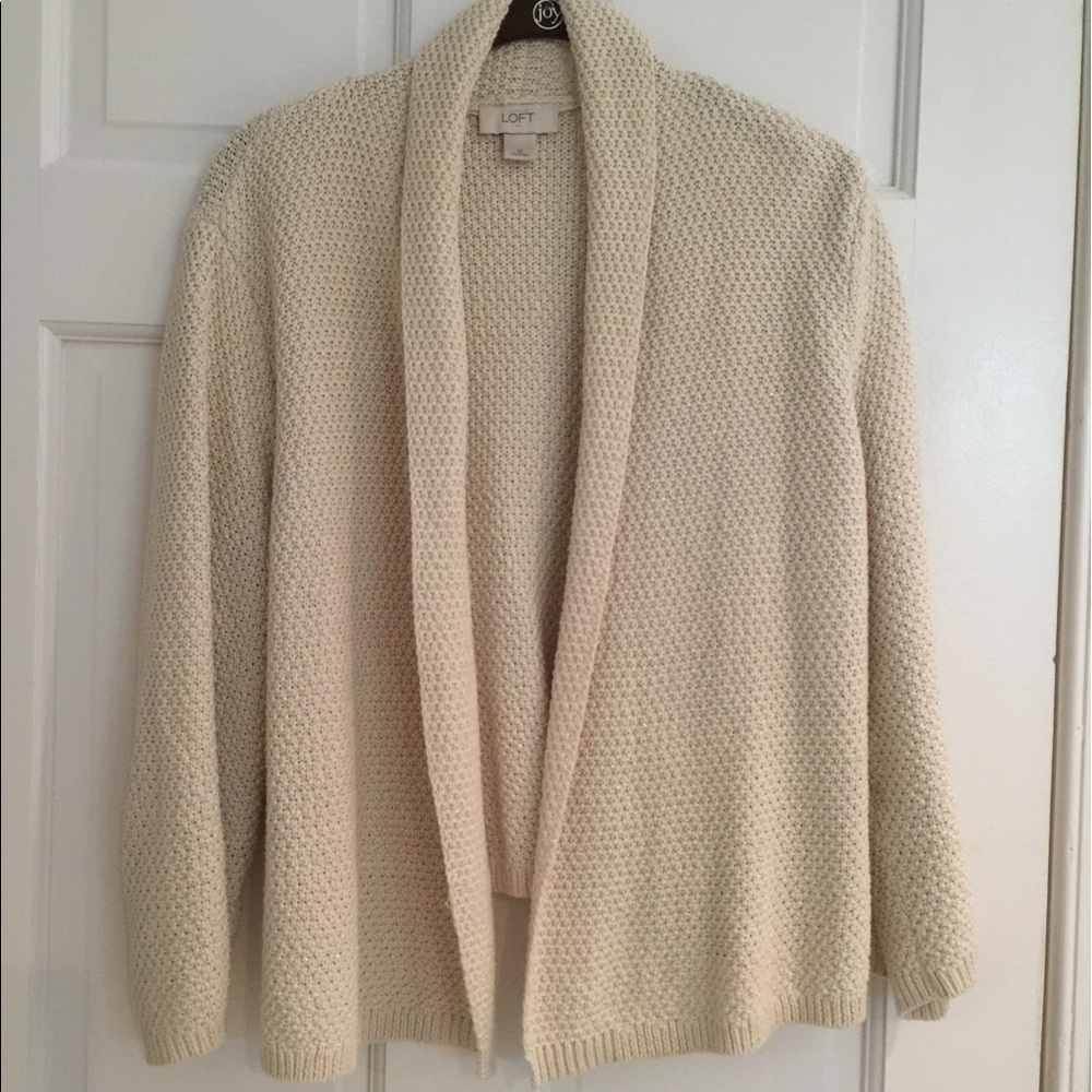 Cream LOFT XL Sweater with silver metallic thread