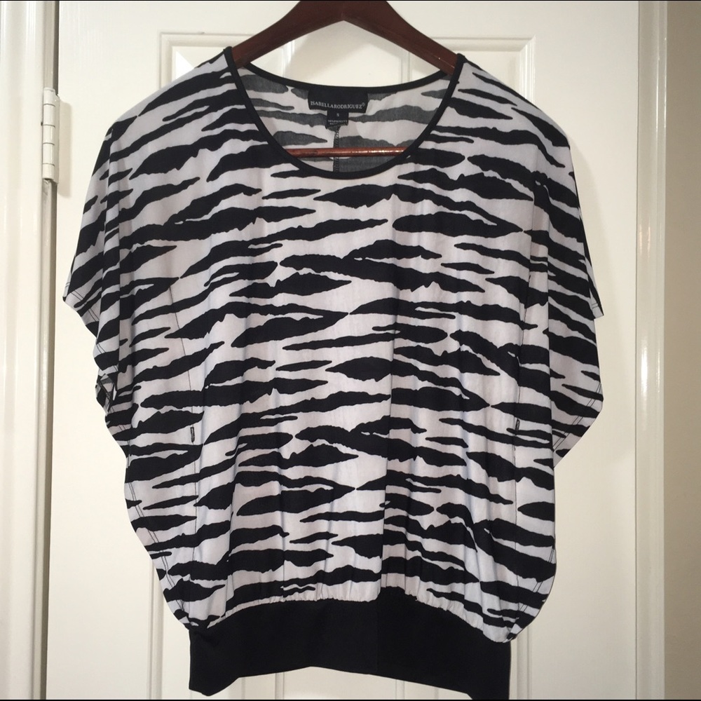 Isabella Rodriguez black and white summer blouse