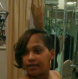 Meet your Posher, Yolanda