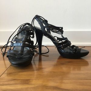 Hot Mama - Kenneth Cole 9.2.5. Heels