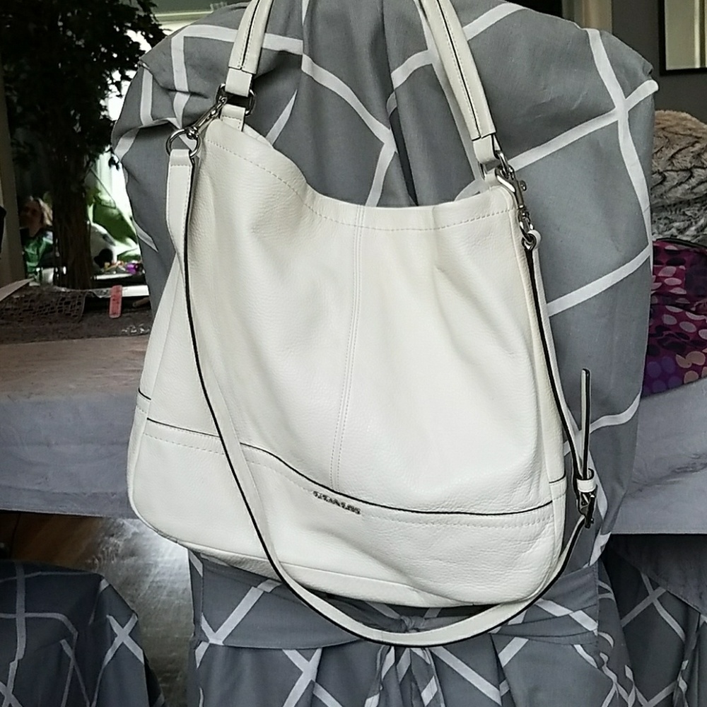 Coach cross body/shoulder bag/Hobo feel