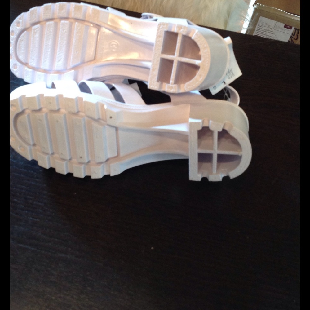 LAST 1!! AA seaside jelly low heel 💕 - Picture 3 of 3