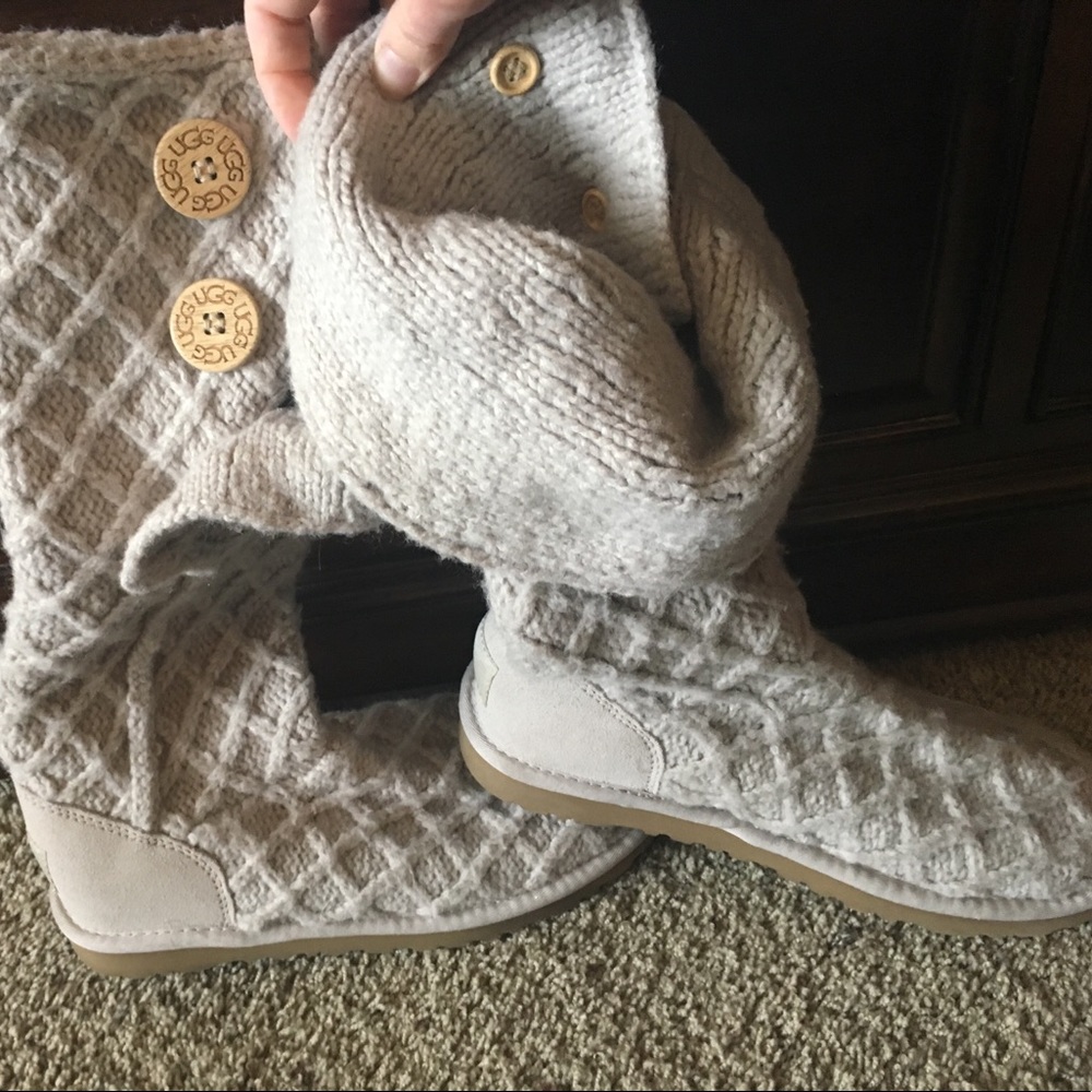 Ugg Lattice Boots Sz 8