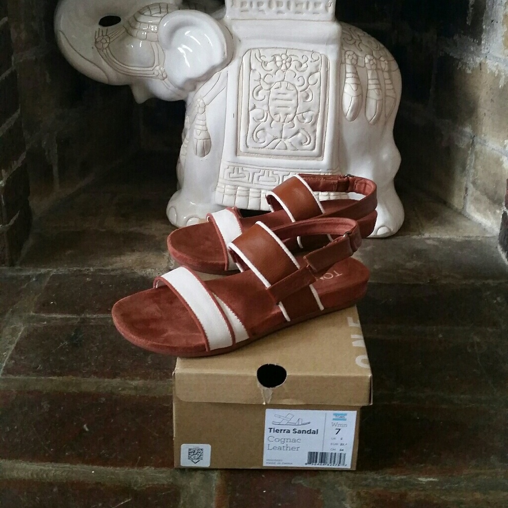 Toms Tierra Cognac Sandals - 7