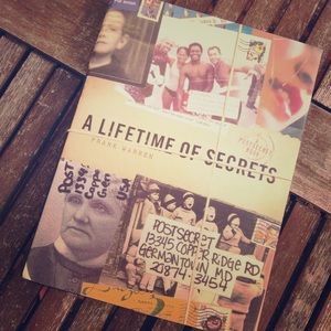POSTSECRET - A Lifetime of Secrets