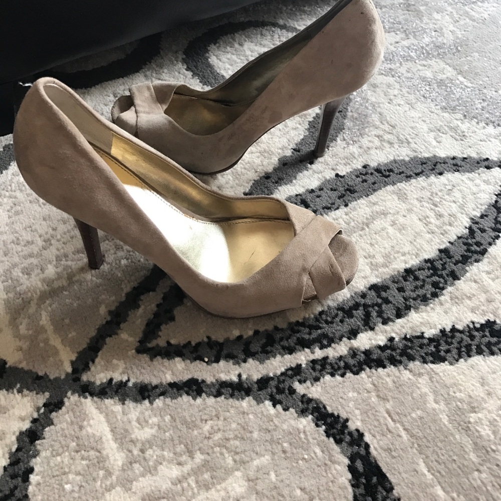 Nine West Nude heels