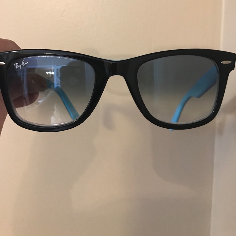 Rare Ray-Ban Wayfarer 2140 Made Italy