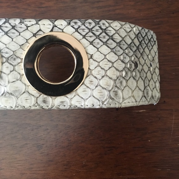 Python cuff bracelet - Picture 3 of 4