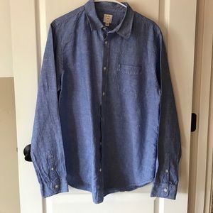 Men's GAP shirt