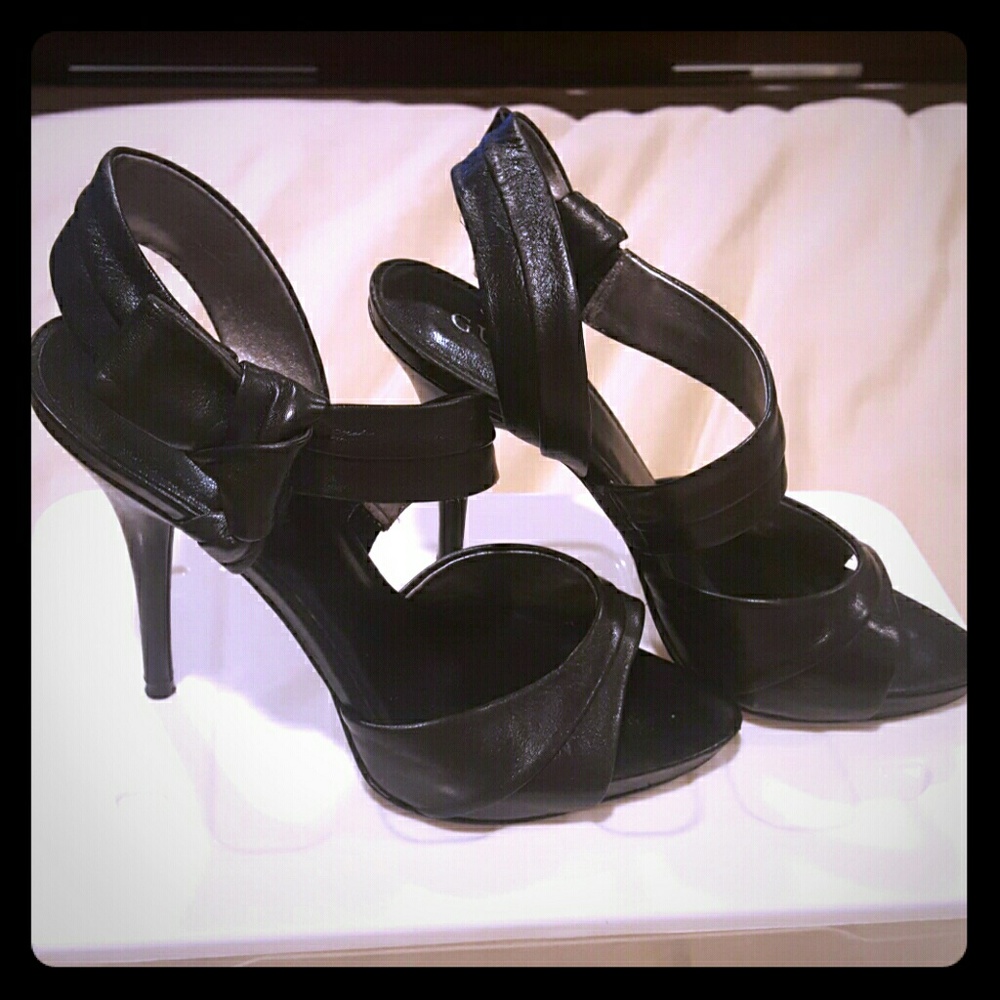 Guess Black leather stillettos