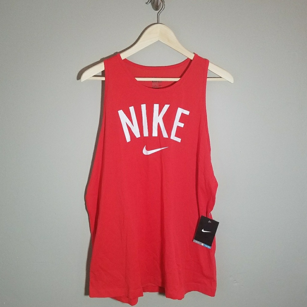 NWT Nike Women's XL Red Dri-Fit Training Tank
