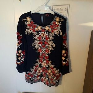 Beautiful blouse , worn once.