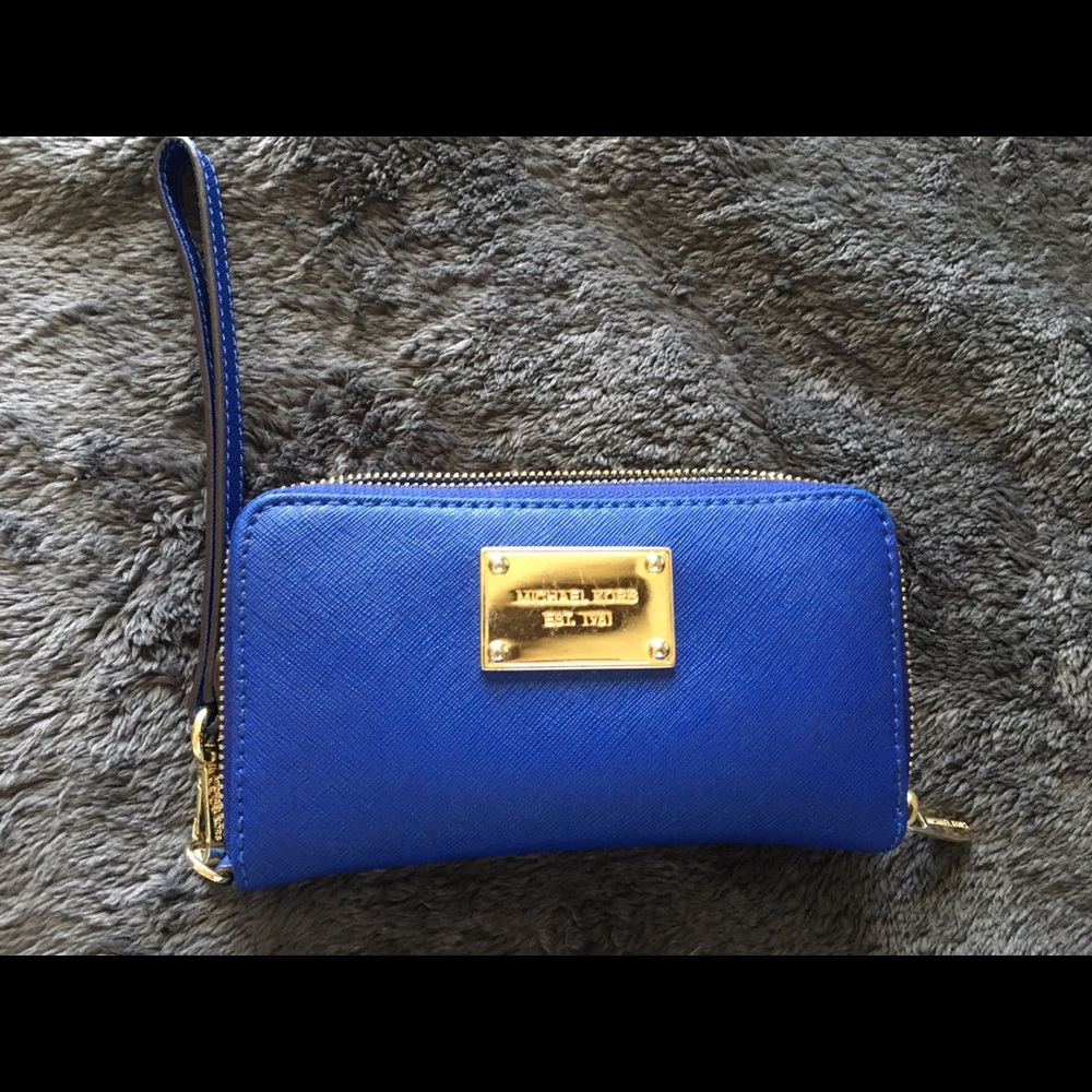 Michael Kors blue zipper wallet