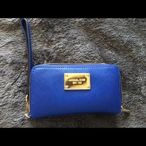 Michael Kors blue zipper wallet
