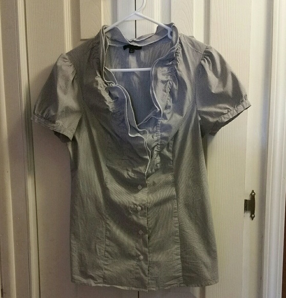 The Limited button-down ruffle blouse. - Picture 1 of 4