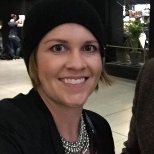 Meet your Posher, Kelly