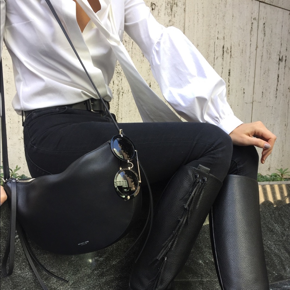 Meet your Posher, Ro