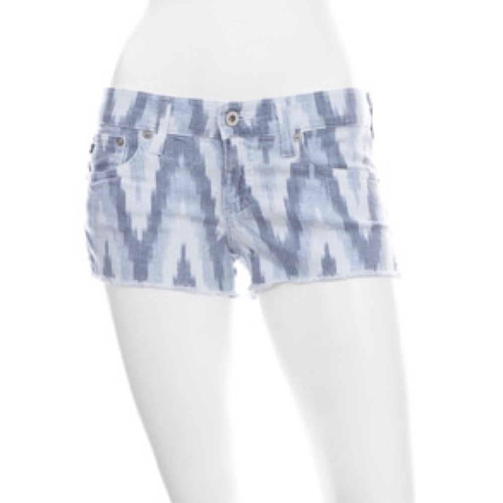 Low-Rise AG Shorts