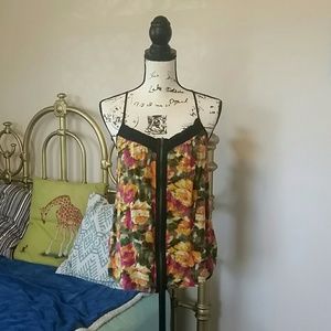 Forever 21 floral print tank