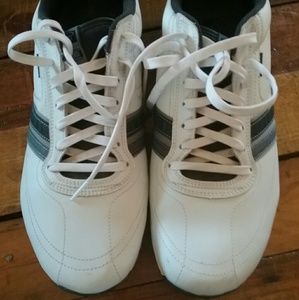 SOLD Mens White Skechers shoes. Like New.
