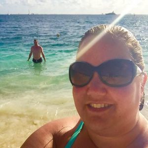 Meet your Posher, Linsey