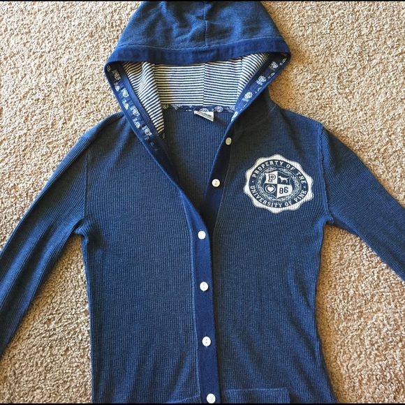 Pink by Victoria's Secret size xs  top - Picture 2 of 3