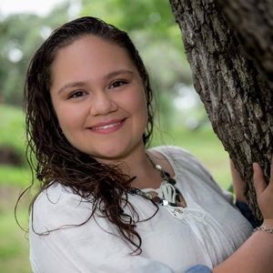 Meet your Posher, Marisa